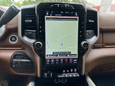 Used 2020 RAM 2500 Laramie image 36