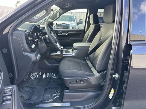 New 2026 GMC Sierra 1500 Elevation w/ LPO, Elevation Black Package image 21