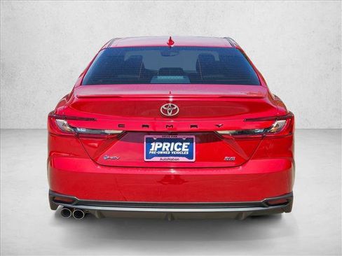 Used 2026 Toyota Camry SE w/ Convenience Package FWD image 7