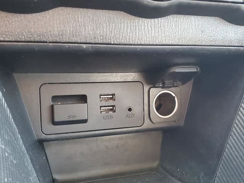 Used 2017 Toyota Yaris iA image 30