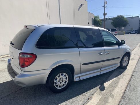 Used 2003 Dodge Grand Caravan Sport image 8