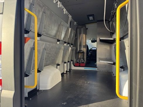 Used 2024 RAM ProMaster 3500 w/ Delivery Van Package image 7