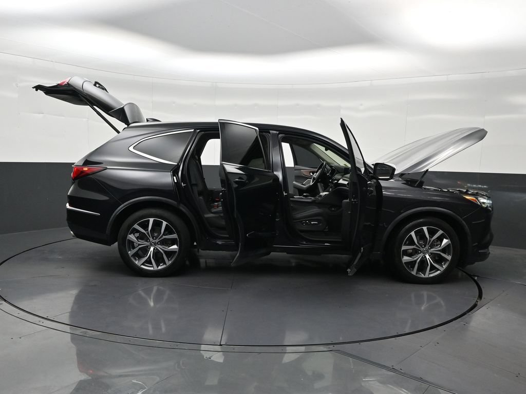Used 2022 Acura MDX w/ Technology Package FWD image 32