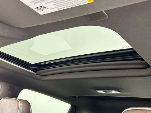 Used 2024 GMC Sierra 1500 Denali image 33