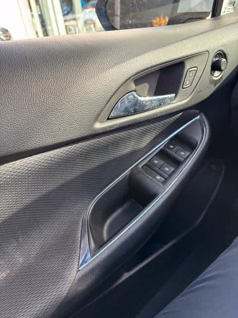Used 2016 Chevrolet Cruze LT w/ Convenience Package FWD image 18