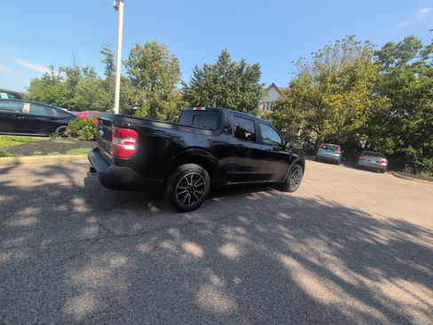 Used 2022 Ford Maverick Lariat w/ Equipment Group 500A Standard AWD/4WD image 17