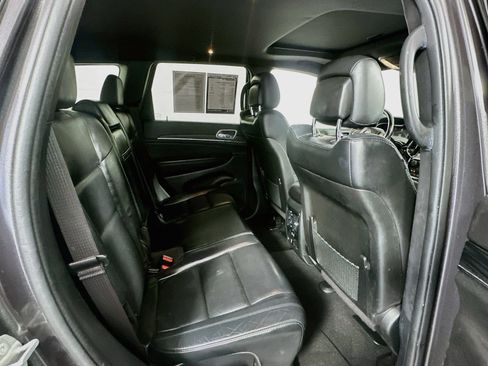 Used 2021 Jeep Grand Cherokee Limited AWD/4WD image 27
