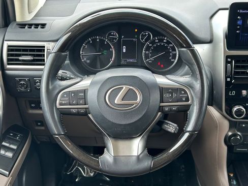 Used 2023 Lexus GX 460 Luxury image 44