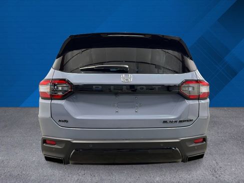 New 2026 Honda Pilot Black Edition image 5