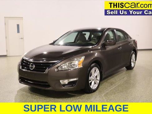 Used 2014 Nissan Altima 2.5 SV FWD image 4
