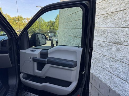 Used 2017 Ford F150 XL w/ Equipment Group 101A Mid RWD image 21