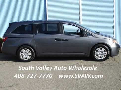 Used 2012 Honda Odyssey LX image 5