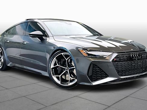 Certified 2025 Audi RS 7 Performance w/ Black Optic Package image 3