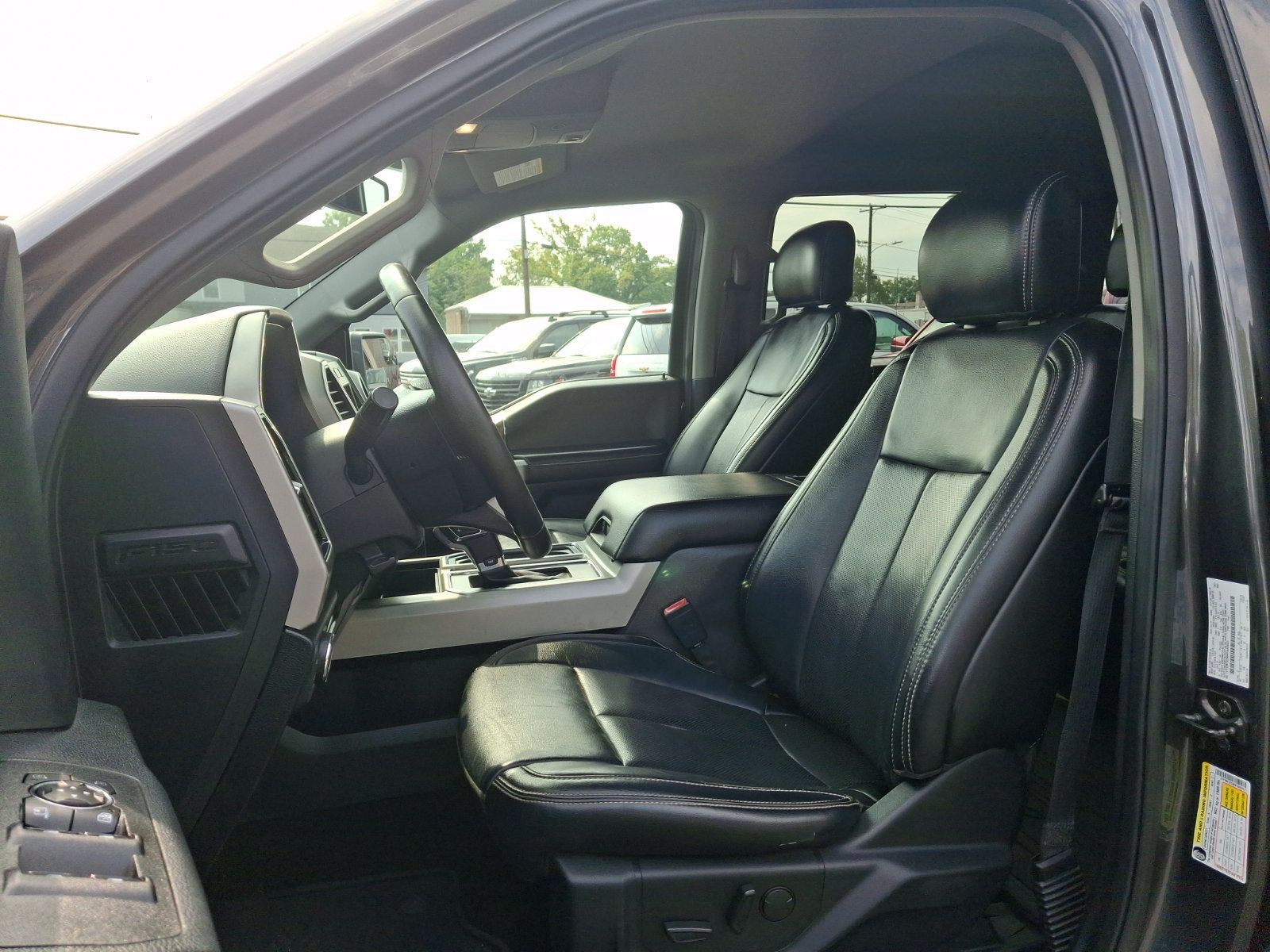 Used 2019 Ford F150 Lariat AWD/4WD image 13