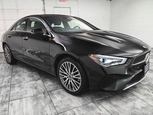 Used 2025 Mercedes-Benz CLA 250 4MATIC image 3