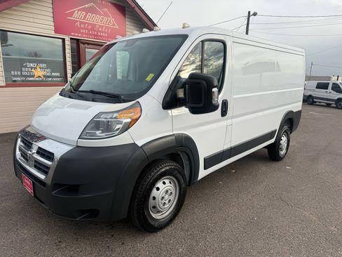 Used 2018 RAM ProMaster 1500 w/ Premium Appearance Group image 4