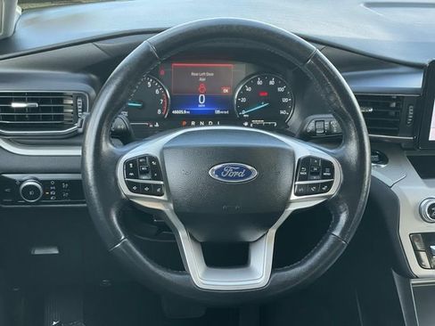 Certified 2023 Ford Explorer XLT w/ Equipment Group 202A AWD/4WD image 8