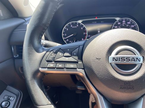 Used 2023 Nissan Sentra SV w/ All-Weather Package FWD image 25