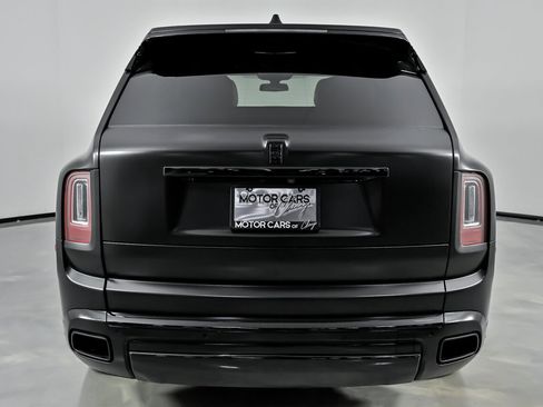 Used 2019 Rolls-Royce Cullinan image 11