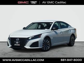Used 2025 Nissan Altima 2.5 SV FWD video 1