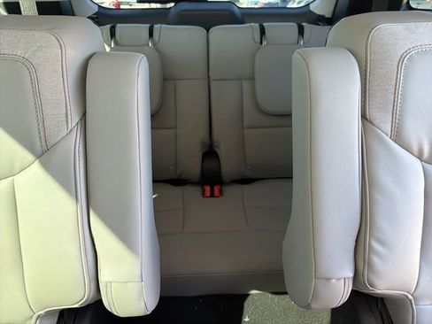 New 2026 Ford Explorer Active w/ Active Comfort Package image 16