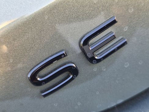 New 2026 Volkswagen Tiguan SE R-Line FWD image 11