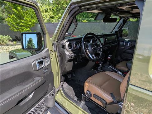 Used 2021 Jeep Wrangler Rubicon AWD/4WD image 24