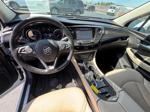 Used 2019 Buick Envision Essence FWD image 11