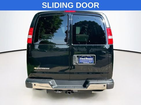 New 2026 Chevrolet Express 3500 LT w/ LT Preferred Equipment Group RWD image 5