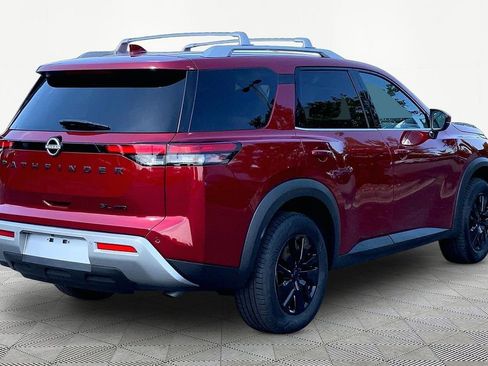 Used 2023 Nissan Pathfinder SL w/ Lighting Package (N92) AWD/4WD image 5