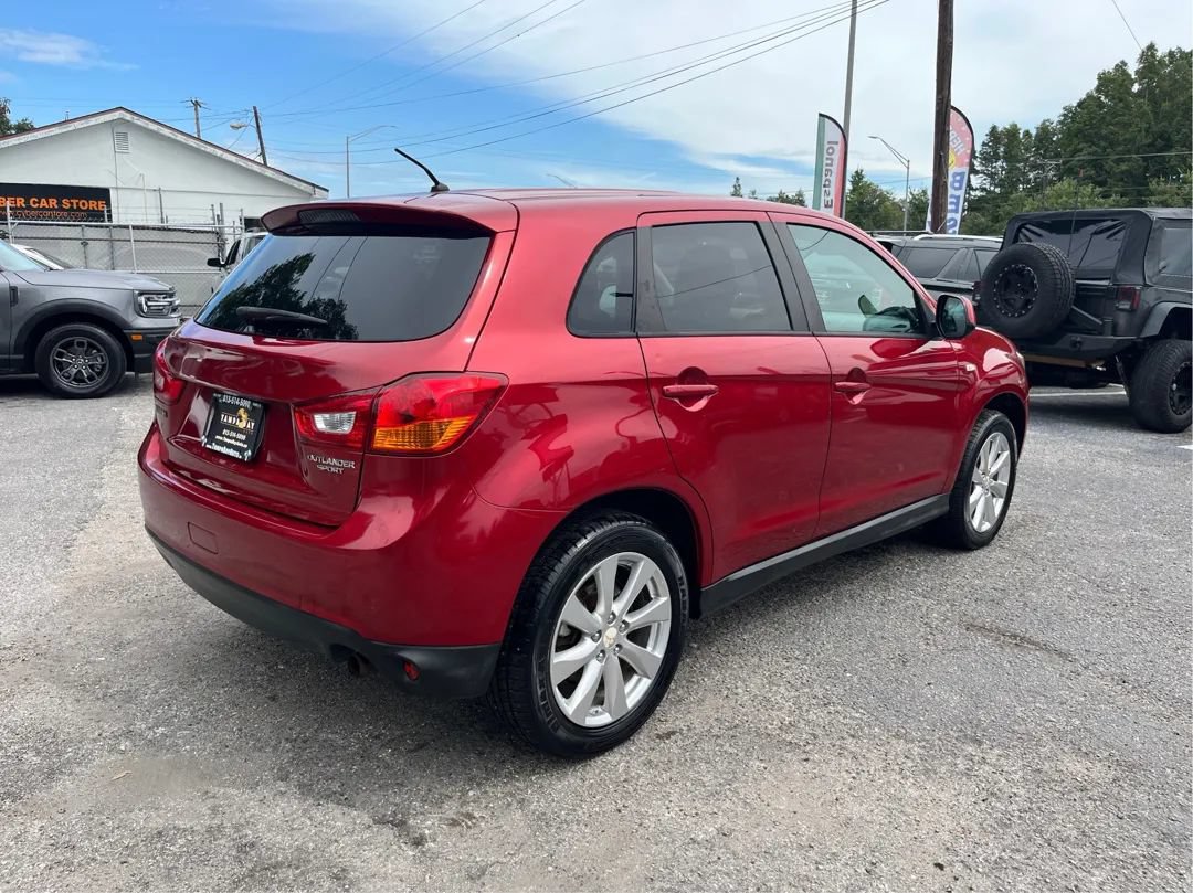Used 2015 Mitsubishi Outlander Sport ES AWD/4WD image 5