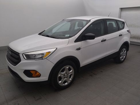 Used 2017 Ford Escape S FWD image 2