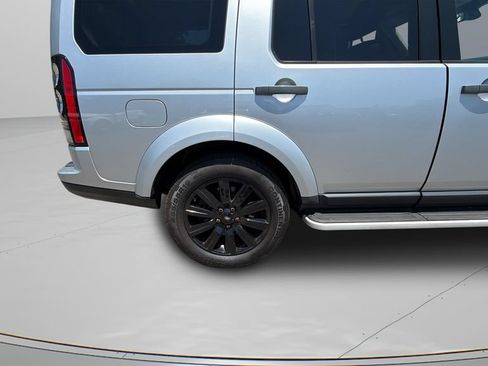 Used 2016 Land Rover LR4 AWD/4WD image 37