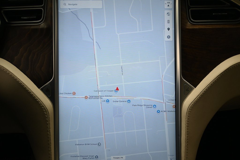 Used 2018 Tesla Model X 100D AWD/4WD image 18