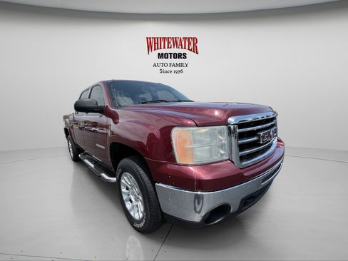 Used 2013 GMC Sierra 1500 SLE w/ Power Tech Package AWD/4WD image 8