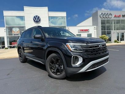 Used 2025 Volkswagen Atlas Peak Edition SE