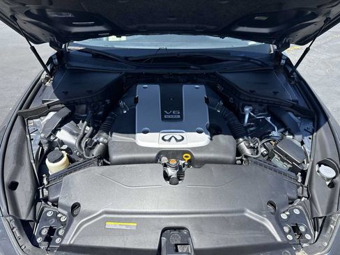 Used 2015 INFINITI Q50 Premium w/ Spare Tire Package RWD image 10