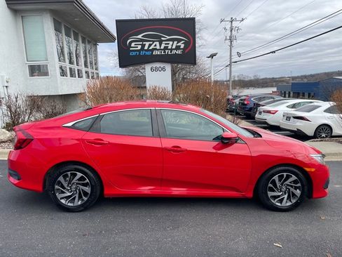 Used 2016 Honda Civic EX image 7