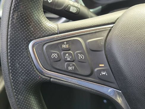 Used 2020 Chevrolet Equinox LT FWD image 9