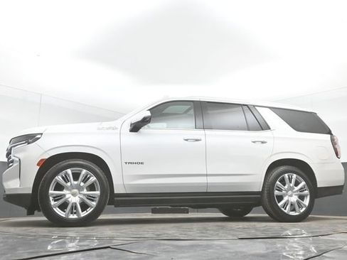 Used 2022 Chevrolet Tahoe High Country AWD/4WD image 51