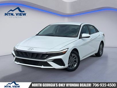 Certified 2025 Hyundai Elantra Hybrid