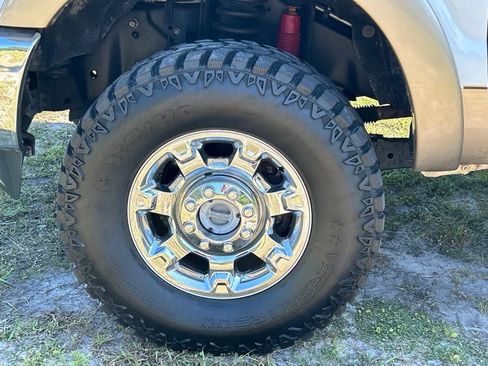 Used 2014 Ford F250 Lariat w/ Chrome Package AWD/4WD image 46