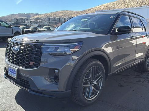 New 2026 Ford Explorer ST w/ Sun And Sound Package image 7