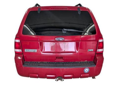 Used 2011 Ford Escape XLT w/ 201A Rapid Spec Order Code AWD/4WD image 4
