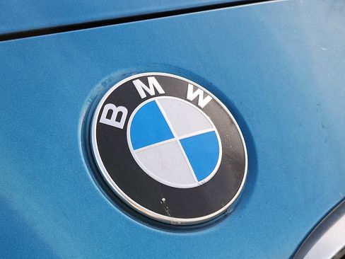 Used 2017 BMW M2 image 4