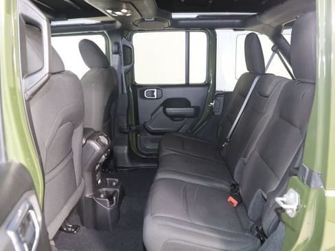 Used 2022 Jeep Wrangler Unlimited Sport AWD/4WD image 45