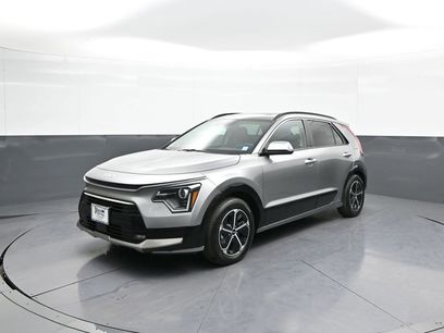 Certified 2023 Kia Niro SX