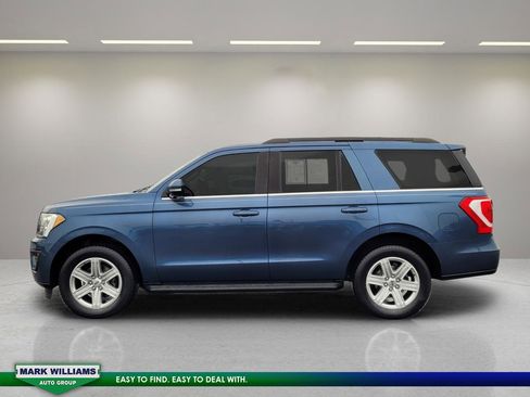 Certified 2019 Ford Expedition XLT w/ Equipment Group 201A image 5