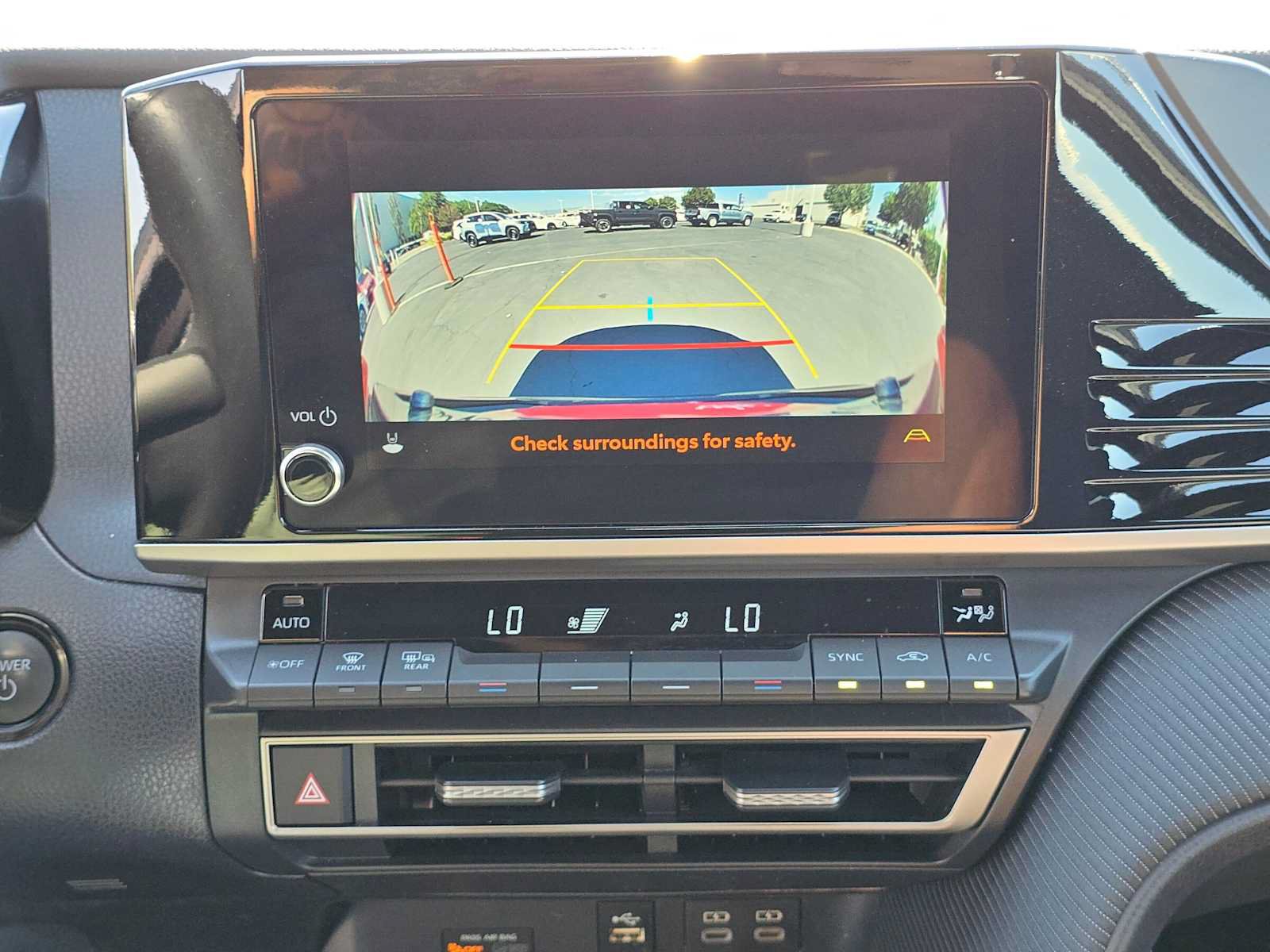 Certified 2025 Toyota Camry SE FWD image 27
