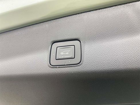 New 2026 Chevrolet TrailBlazer LT w/ Convenience Package image 12